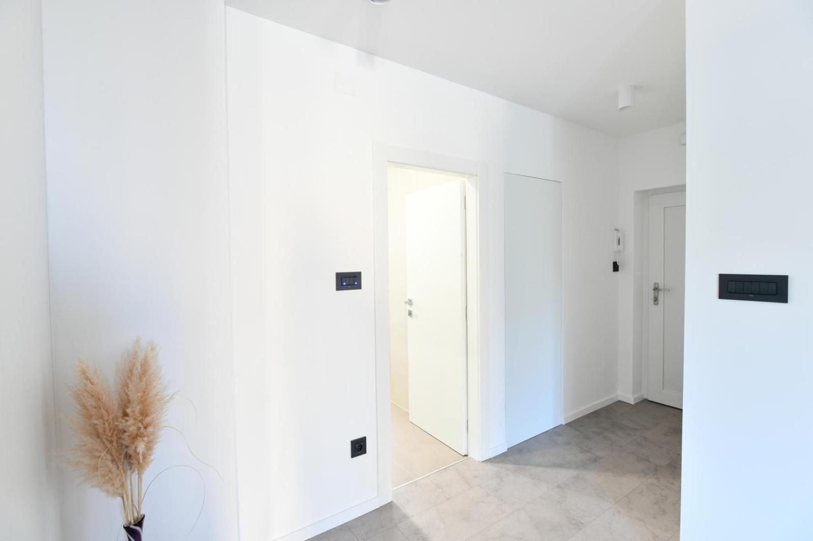 Appartamento In - *